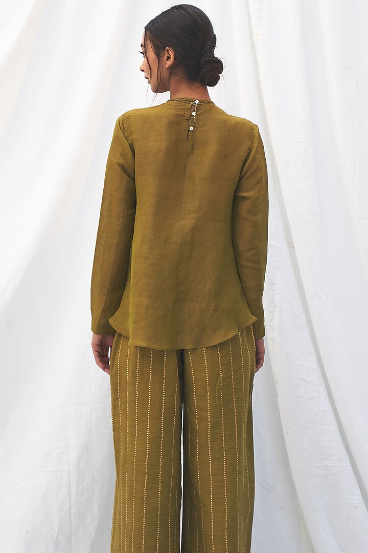 Elaichi Green Pleated Pants Set by The Label Nuska at Pernia's Pop Up Shop