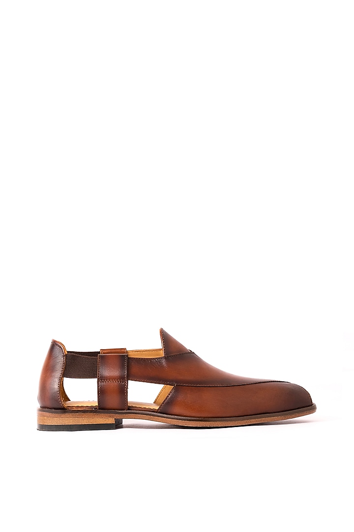 Cognac Leather Peshawari Sandals by Nauvab at Pernia's Pop Up Shop