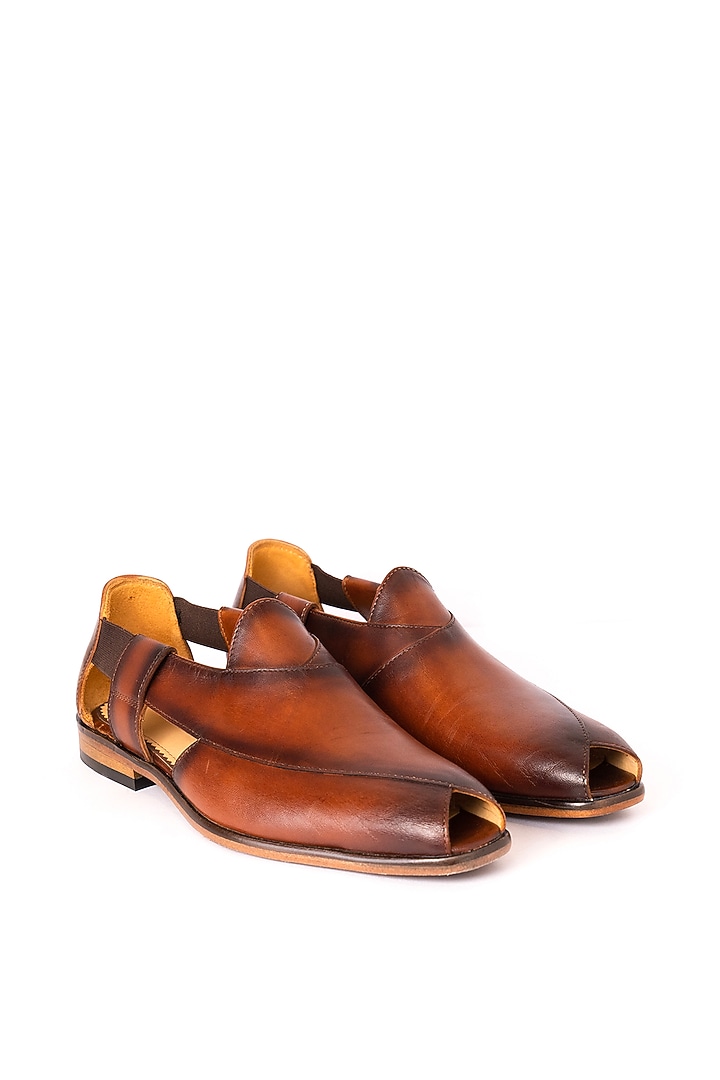 Cognac Leather Peshawari Sandals by Nauvab at Pernia's Pop Up Shop