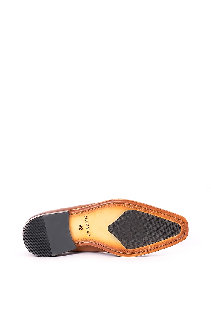 Tan Leather Samrat Sandals by Nauvab at Pernia's Pop Up Shop
