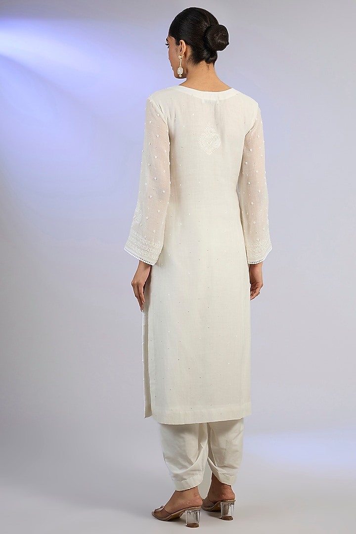 White Mal Chanderi Chikankari Embroidered Kurta Set by Nyara by Nicky Chawla at Pernia's Pop Up Shop