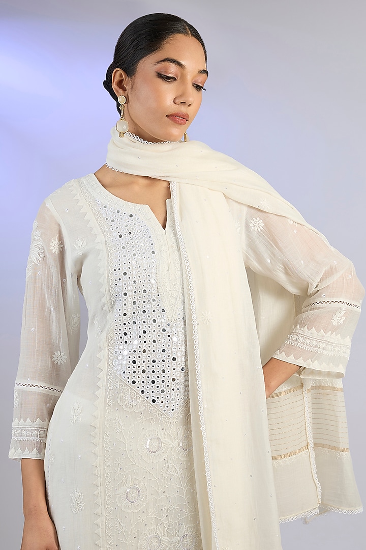 White Mal Chanderi Chikankari Embroidered Kurta Set by Nyara by Nicky Chawla at Pernia's Pop Up Shop
