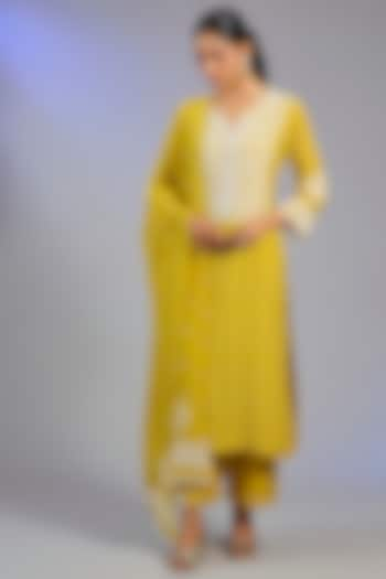 Mustard Yellow Mal Chanderi Cutdana Embroidered Kurta Set by Nyara by Nicky Chawla at Pernia's Pop Up Shop