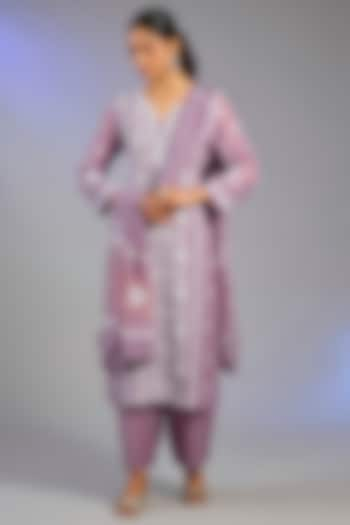 Lilac Chanderi Silk Zari Work Kurta Set by Nyara by Nicky Chawla at Pernia's Pop Up Shop