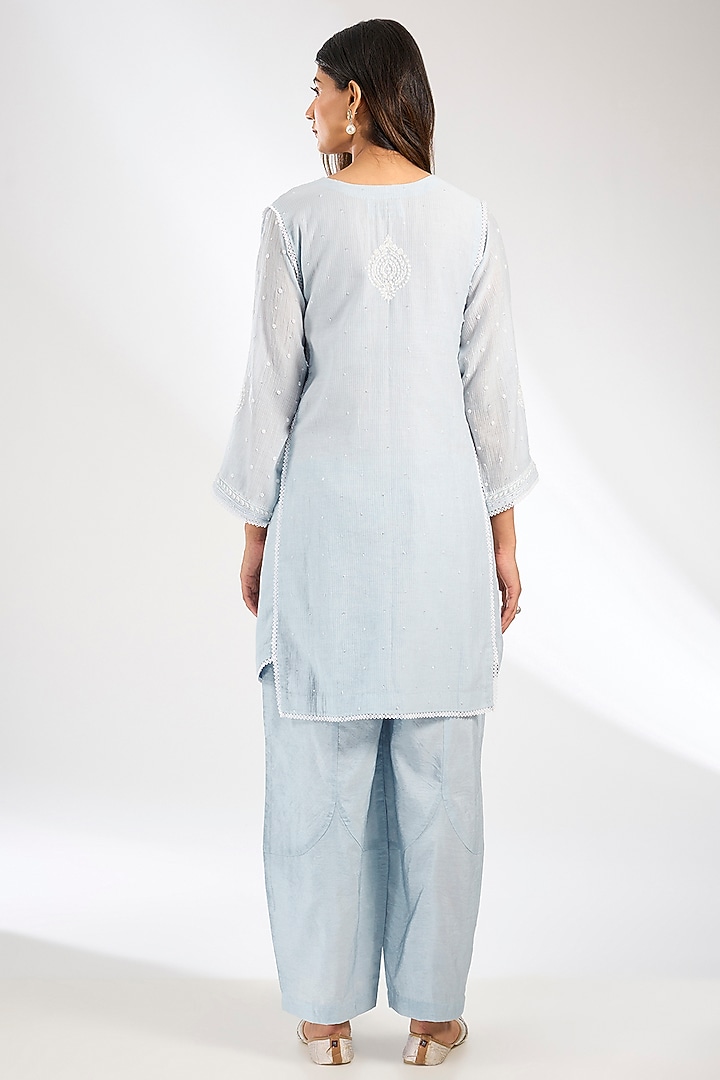 Blue Maheshwari Silk Sequins Embroidered Kurta Set by Nyara by Nicky Chawla at Pernia's Pop Up Shop