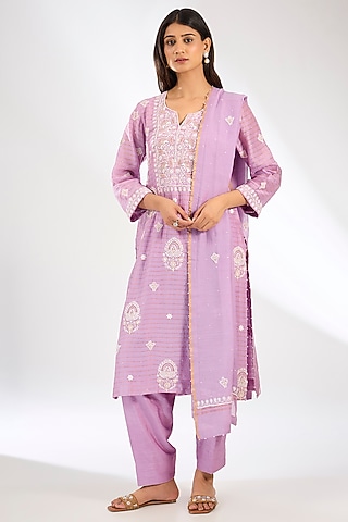 Lilac Mal Chanderi Chikankari Embroidered Kurta Set by Nyara by Nicky Chawla