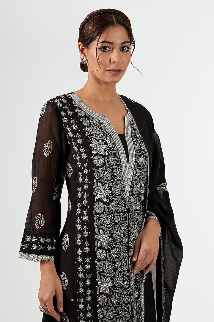 Black Mul Chanderi & Cotton Chikankari Embroidered Kurta Set by Nyara by Nicky Chawla at Pernia's Pop Up Shop
