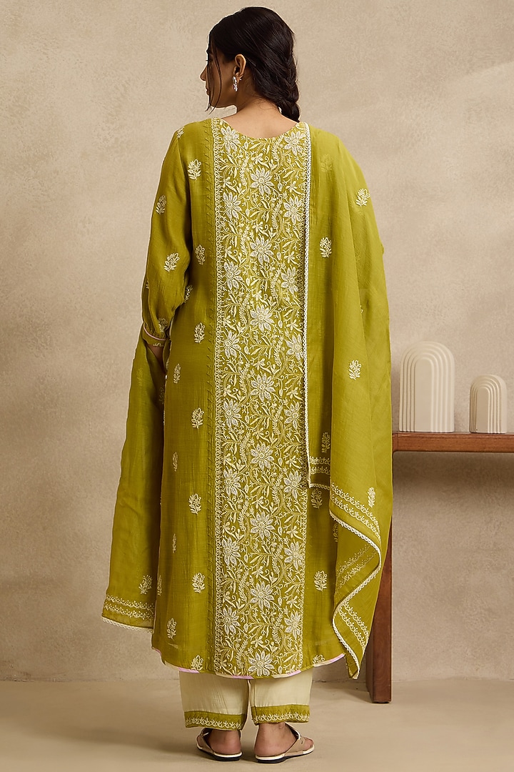 Mehndi Green Mal Chanderi Silk Chikankari Embroidered Kurta Set by Nyara by Nicky Chawla at Pernia's Pop Up Shop