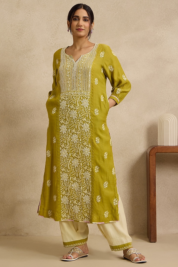 Mehndi Green Mal Chanderi Silk Chikankari Embroidered Kurta Set by Nyara by Nicky Chawla at Pernia's Pop Up Shop