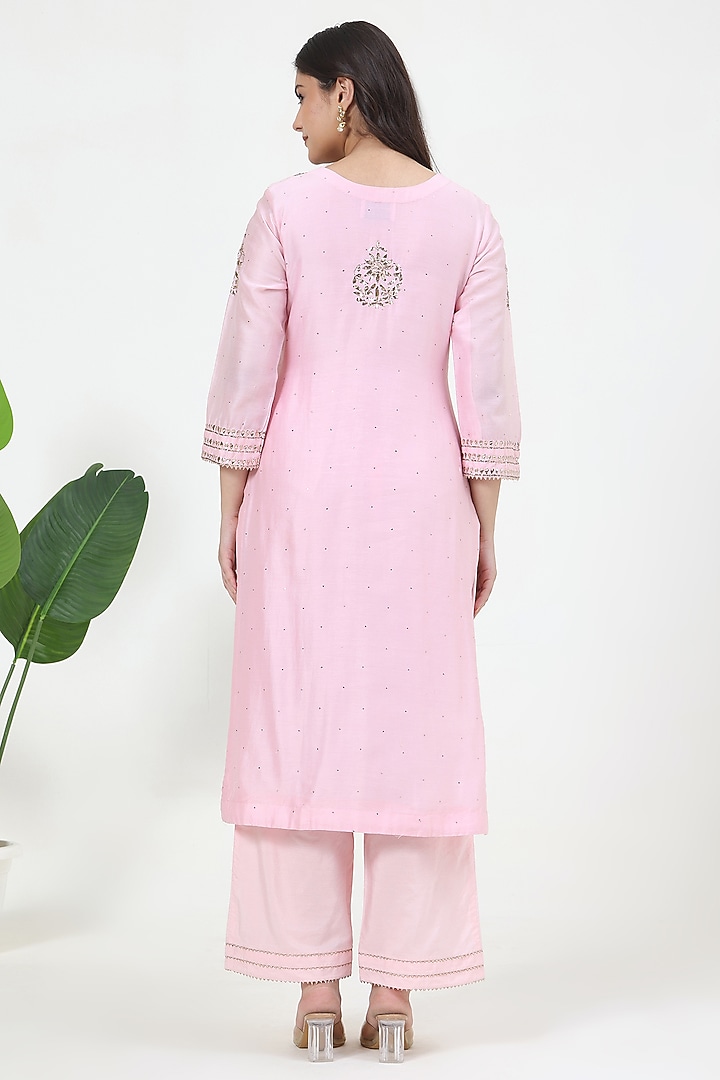Pink Chanderi Silk Mukaish Embroidered Kurta Set by Nyara by Nicky Chawla at Pernia's Pop Up Shop