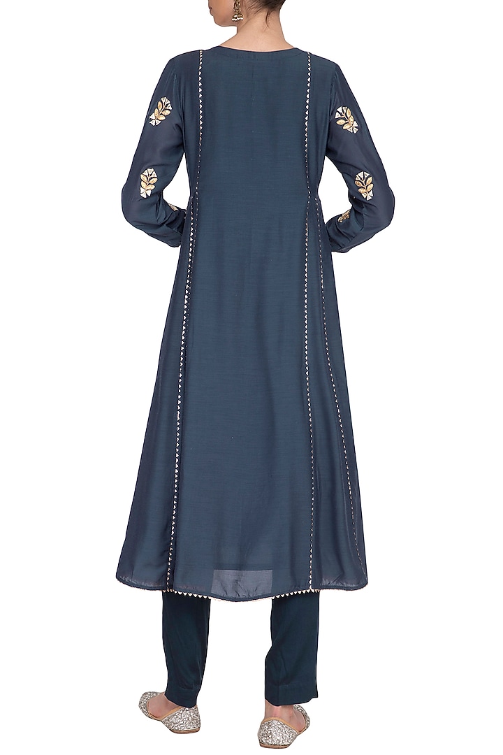 Charcoal Grey Embroidered Kurta Set by Nysa & Shubhangi at Pernia's Pop Up Shop
