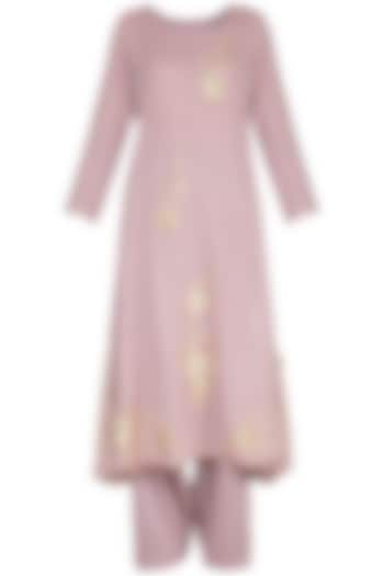 Lilac Embroidered Kurta Set by Nysa & Shubhangi at Pernia's Pop Up Shop