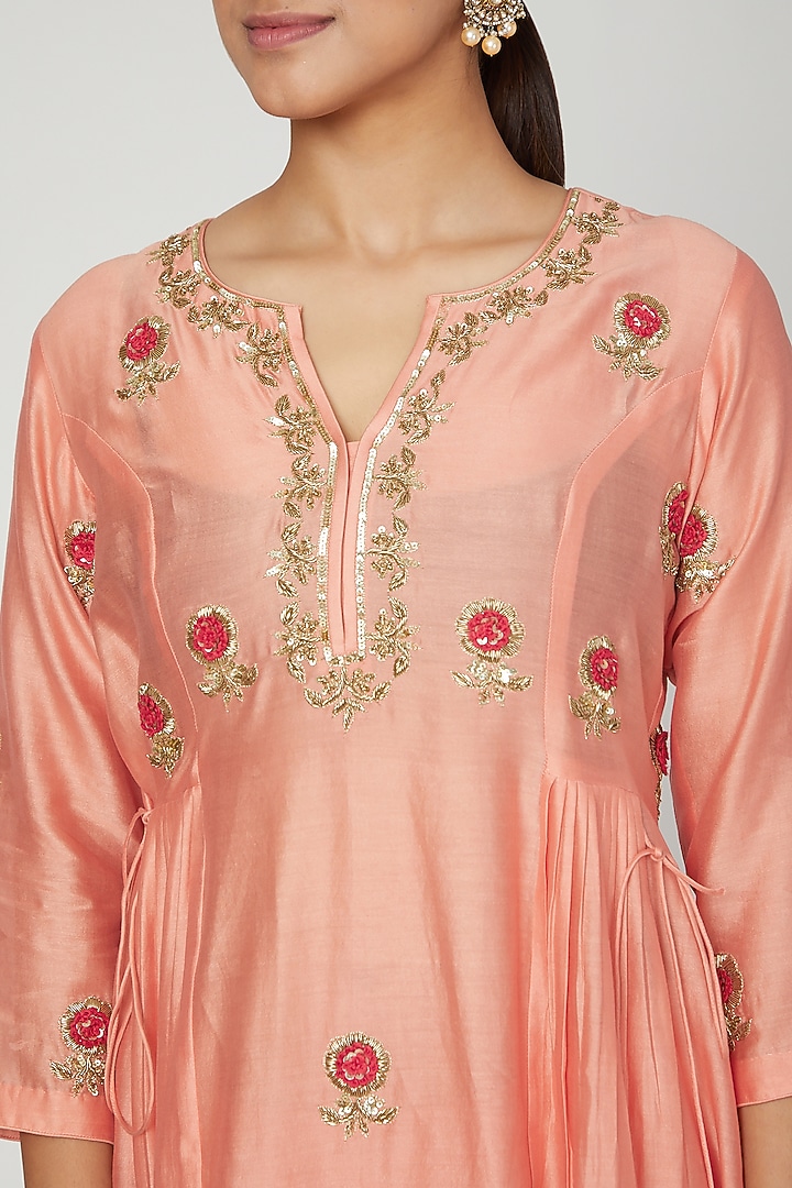 Orange Embroidered Kurta Set by Ose by Jyoti Gupta at Pernia's Pop Up Shop
