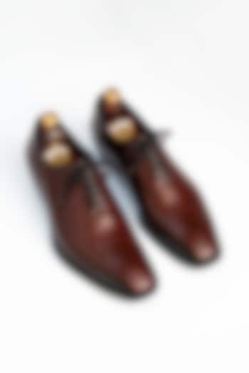 Maroon Full Grain Leather Oxford Shoes by OBLUM