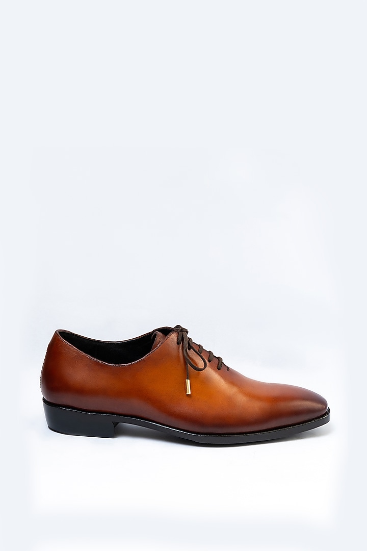 Yellow Full Grain Leather Oxford Shoes by OBLUM at Pernia's Pop Up Shop