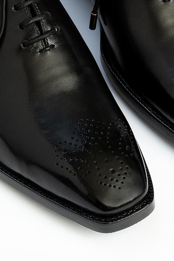 Black Calfskin Leather Oxford Shoes by OBLUM at Pernia's Pop Up Shop