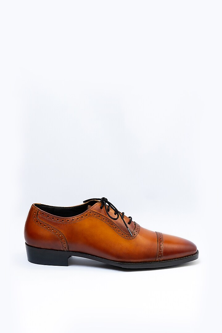 Yellow Full Grain Leather Oxford Shoes by OBLUM at Pernia's Pop Up Shop