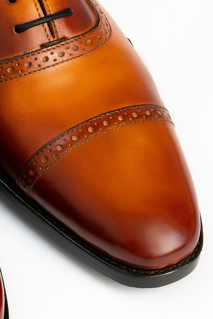 Yellow Full Grain Leather Oxford Shoes by OBLUM at Pernia's Pop Up Shop