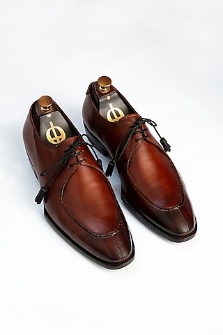 Brown Full Grain Leather Derby Shoes by OBLUM