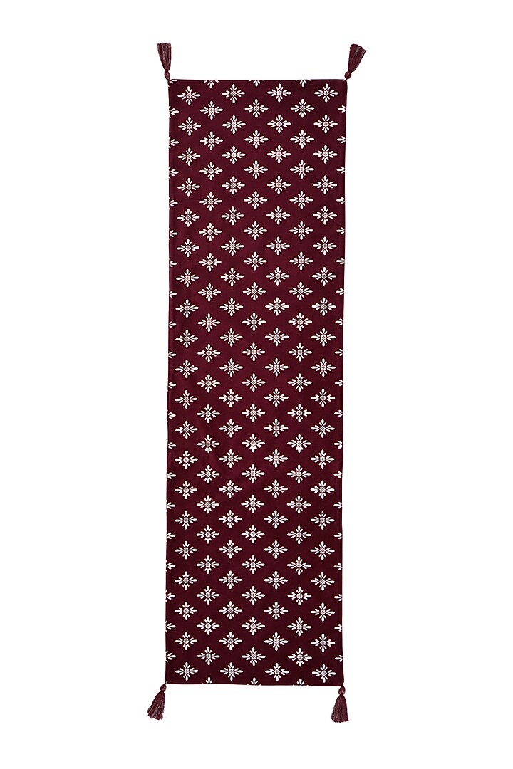Maroon Cotton Mats and Runner Set by Ode And Cleo at Pernia's Pop Up Shop
