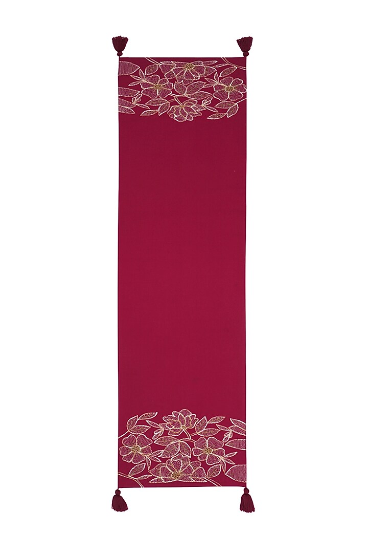 Maroon Cotton Mats and Runner Set by Ode And Cleo at Pernia's Pop Up Shop