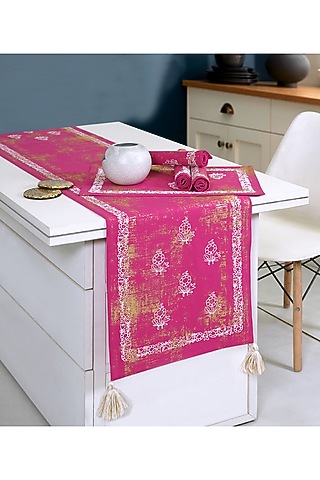 Pink Cotton Mats and Runner Set by Ode And Cleo
