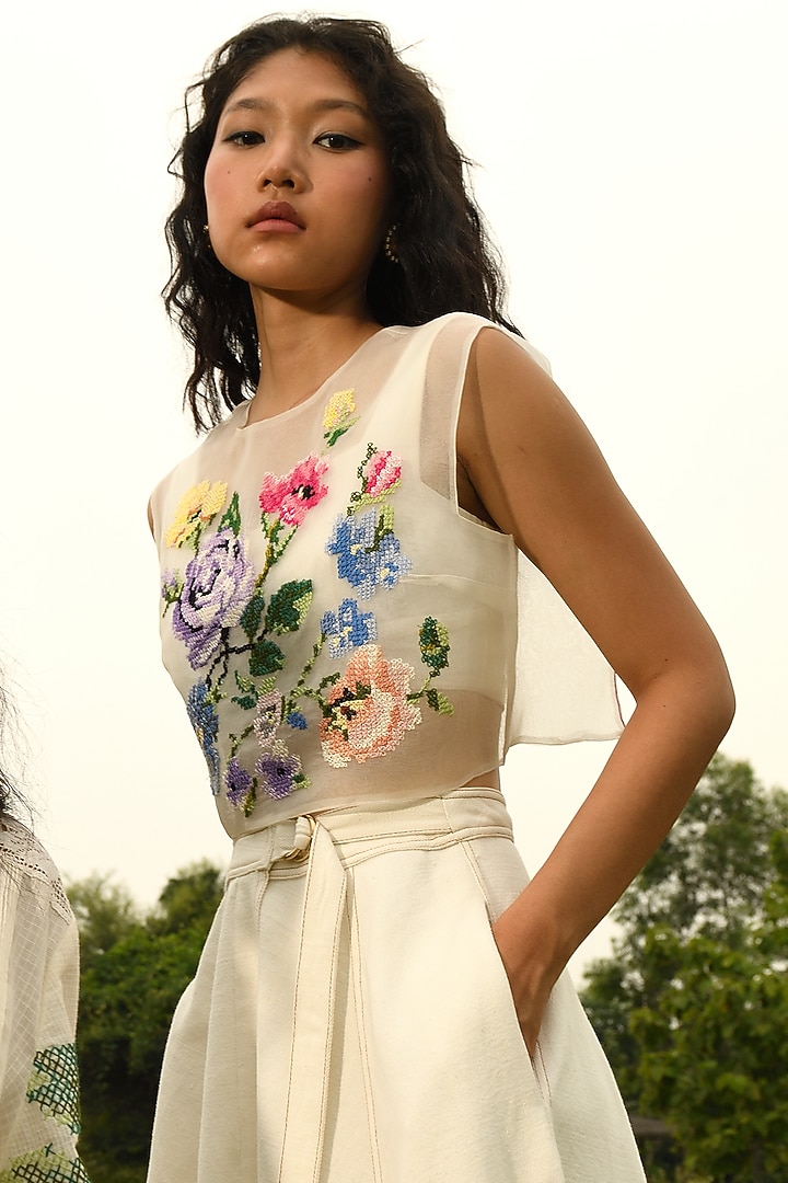White Hand Embroidered Bib Top by Ode To Odd at Pernia's Pop Up Shop