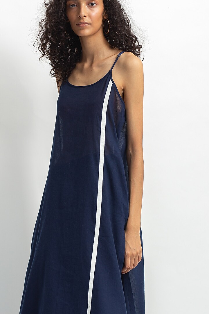Navy Blue Block Hand Printed Kurta Set by OFrida at Pernia's Pop Up Shop