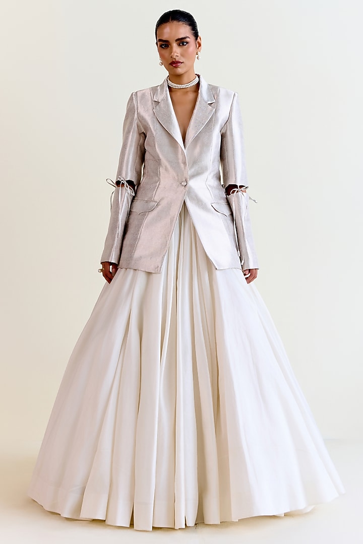 Silver Handwoven Kimkhwaab Tanchoi Tissue Blazer Set by Ohfab by Aanchal & Akshita at Pernia's Pop Up Shop