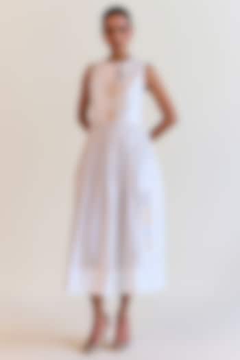 White Handwoven Karhua Silk Vacation Dress by Ohfab by Aanchal & Akshita at Pernia's Pop Up Shop