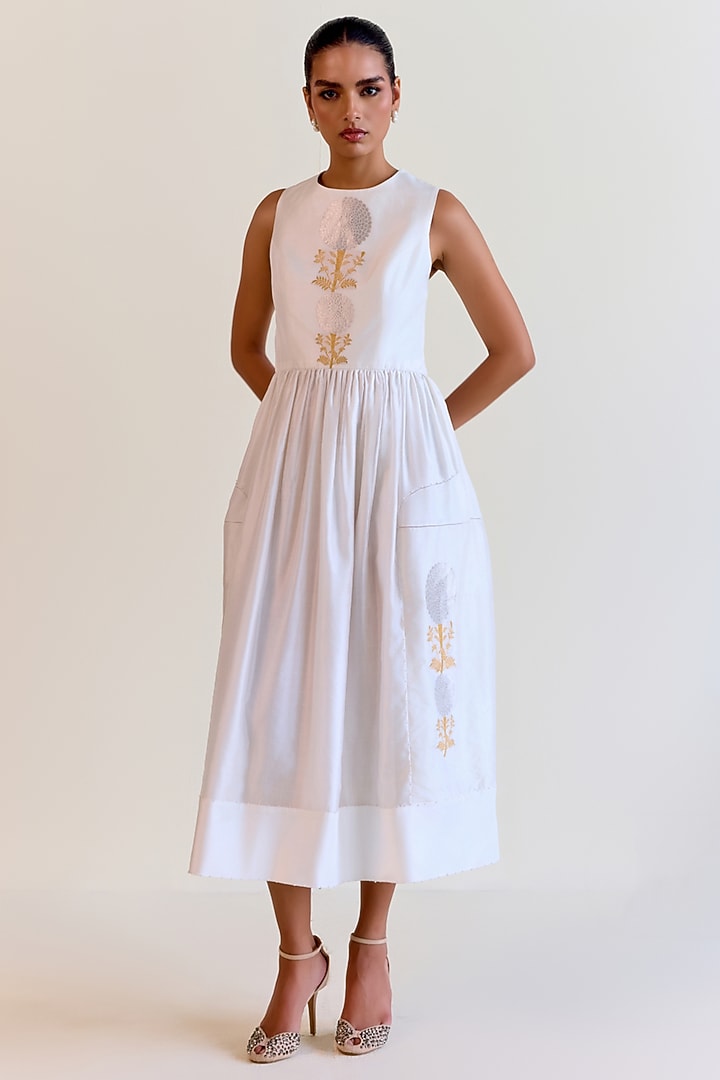 White Handwoven Karhua Silk Vacation Dress by Ohfab by Aanchal & Akshita at Pernia's Pop Up Shop