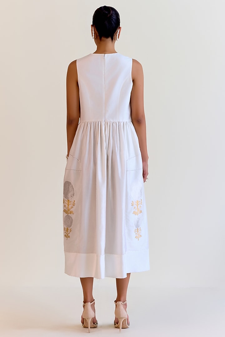 White Handwoven Karhua Silk Vacation Dress by Ohfab by Aanchal & Akshita at Pernia's Pop Up Shop