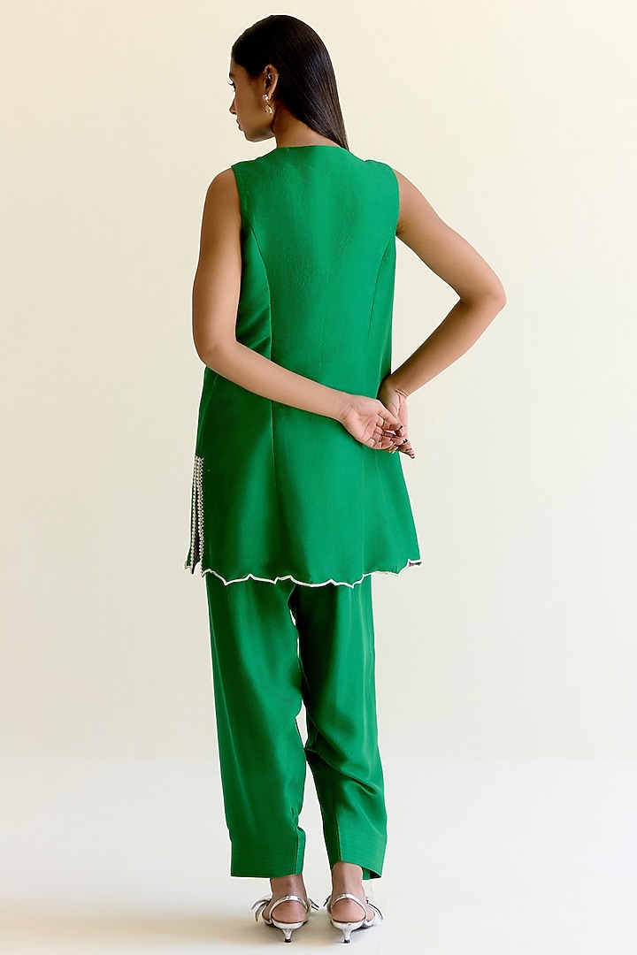 Green Pure Silk Kurta Set by Ohfab by Aanchal & Akshita at Pernia's Pop Up Shop