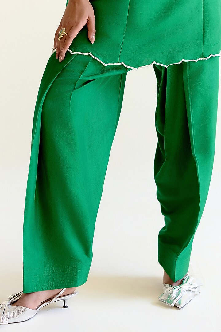 Green Pure Silk Kurta Set by Ohfab by Aanchal & Akshita at Pernia's Pop Up Shop