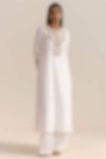 Ivory Pure Silk Zardosi Hand Embroidered Kurta Set by Ohfab by Aanchal & Akshita at Pernia's Pop Up Shop