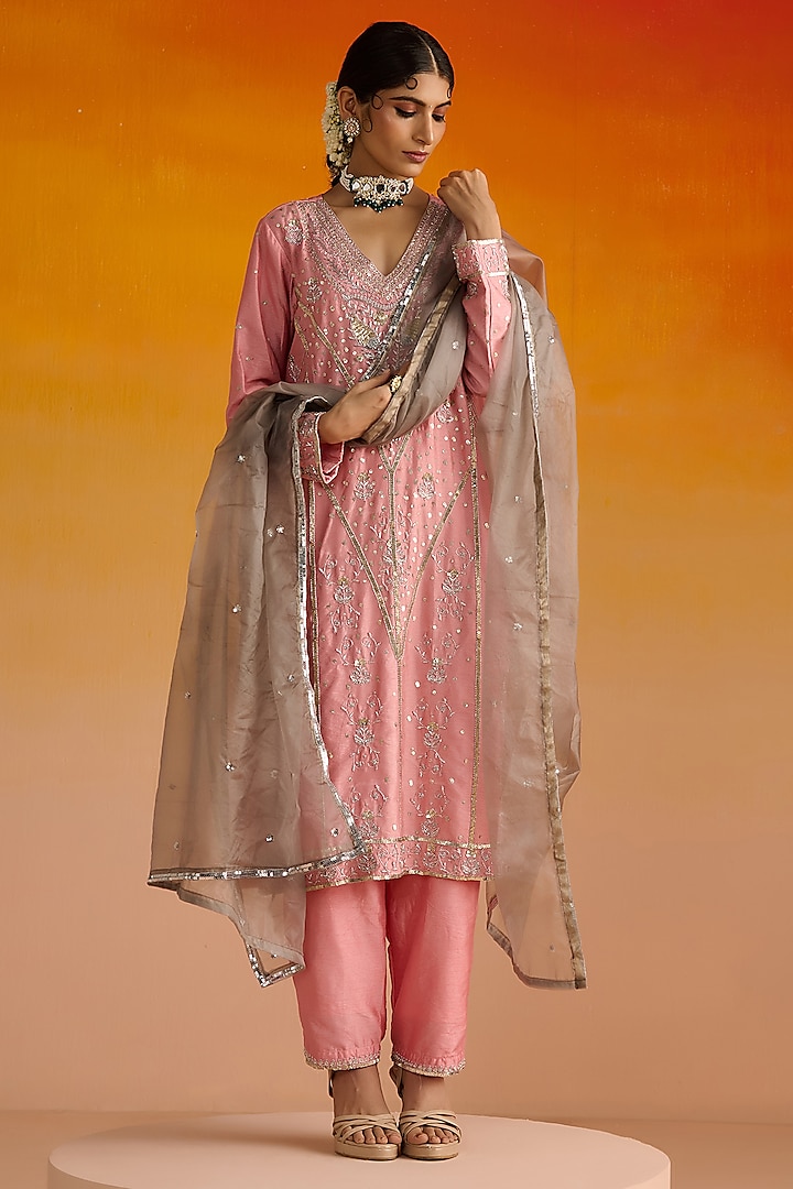 Pink Raw Silk Hand Embroidered Kurta Set by OHH CROW INDIA