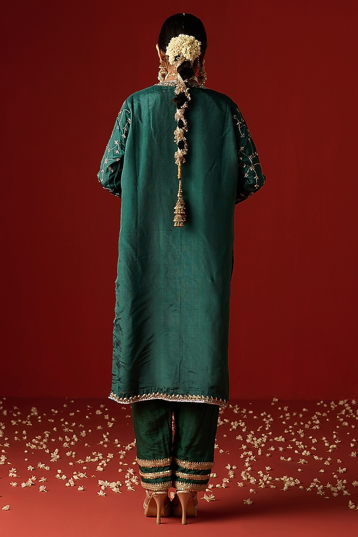 Emerald Green Opara Silk Hand Embroidered Kurta Set by OHH CROW INDIA at Pernia's Pop Up Shop