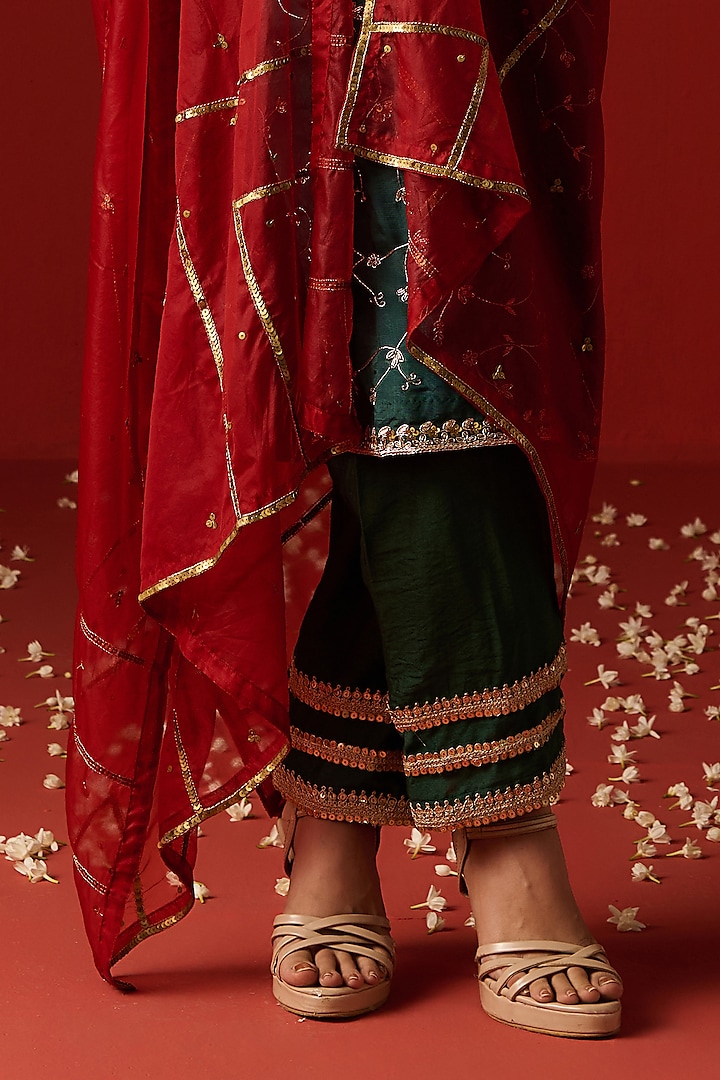 Emerald Green Opara Silk Hand Embroidered Kurta Set by OHH CROW INDIA at Pernia's Pop Up Shop
