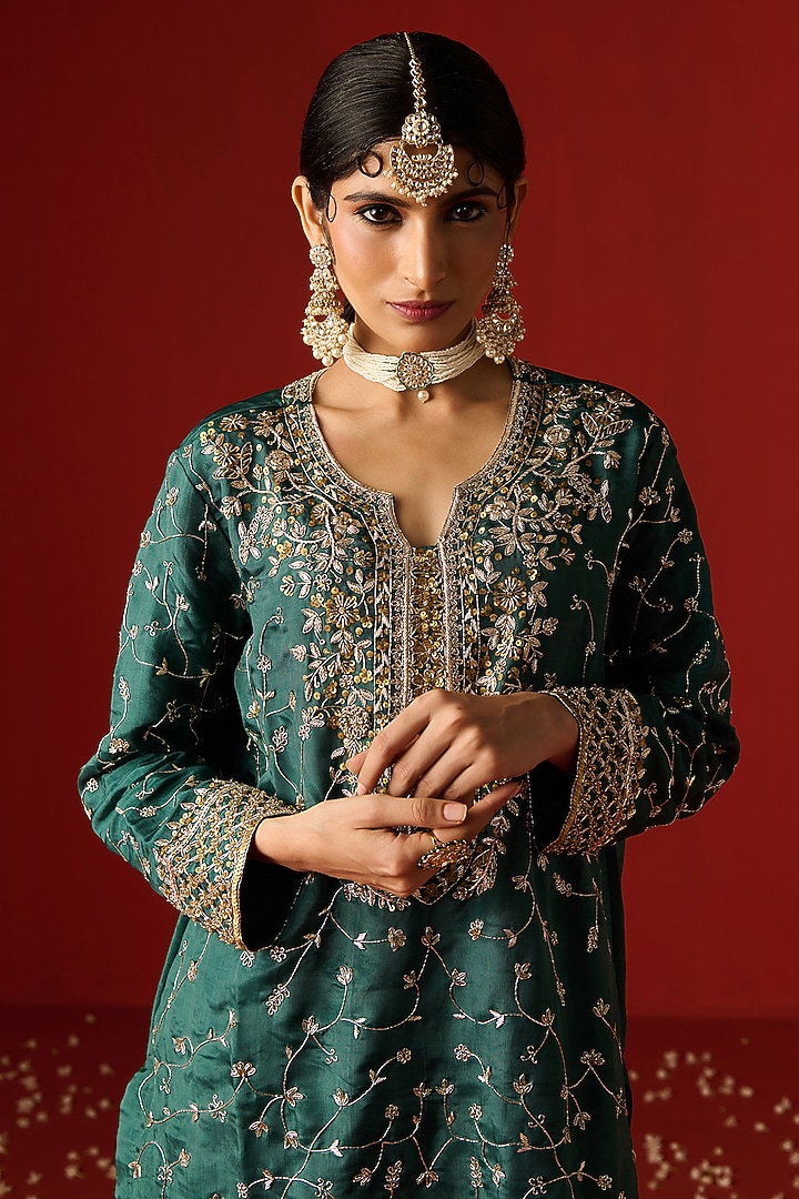 Emerald Green Opara Silk Hand Embroidered Kurta Set by OHH CROW INDIA at Pernia's Pop Up Shop