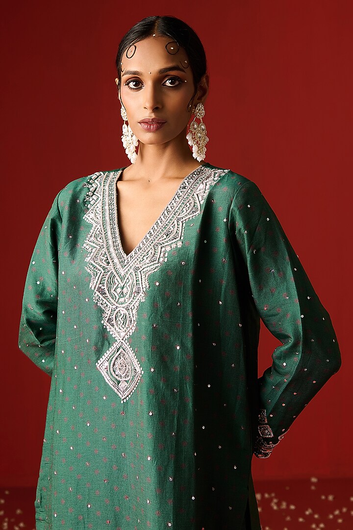 Green Chanderi Silk Hand Embroidered & Printed Kurta Set by OHH CROW INDIA at Pernia's Pop Up Shop