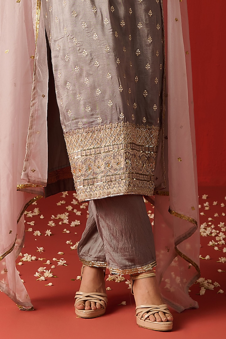Grey Cotton Silk Hand Embroidered Kurta Set by OHH CROW INDIA at Pernia's Pop Up Shop