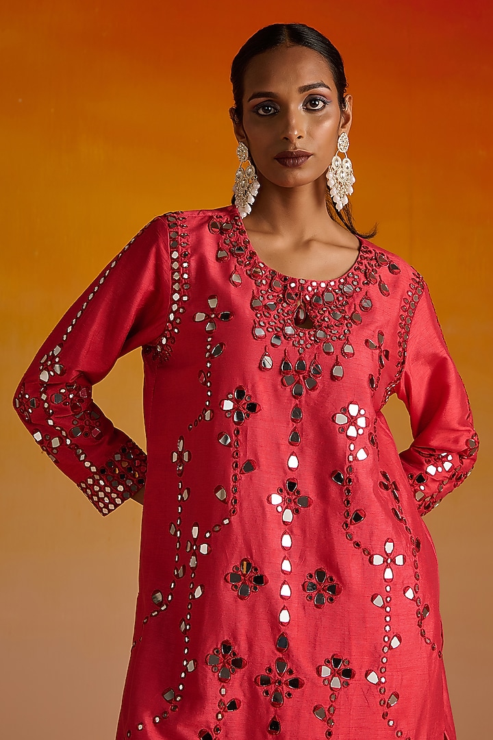 Red Raw Silk Mirror Hand Embroidered Kurta Set by OHH CROW INDIA at Pernia's Pop Up Shop