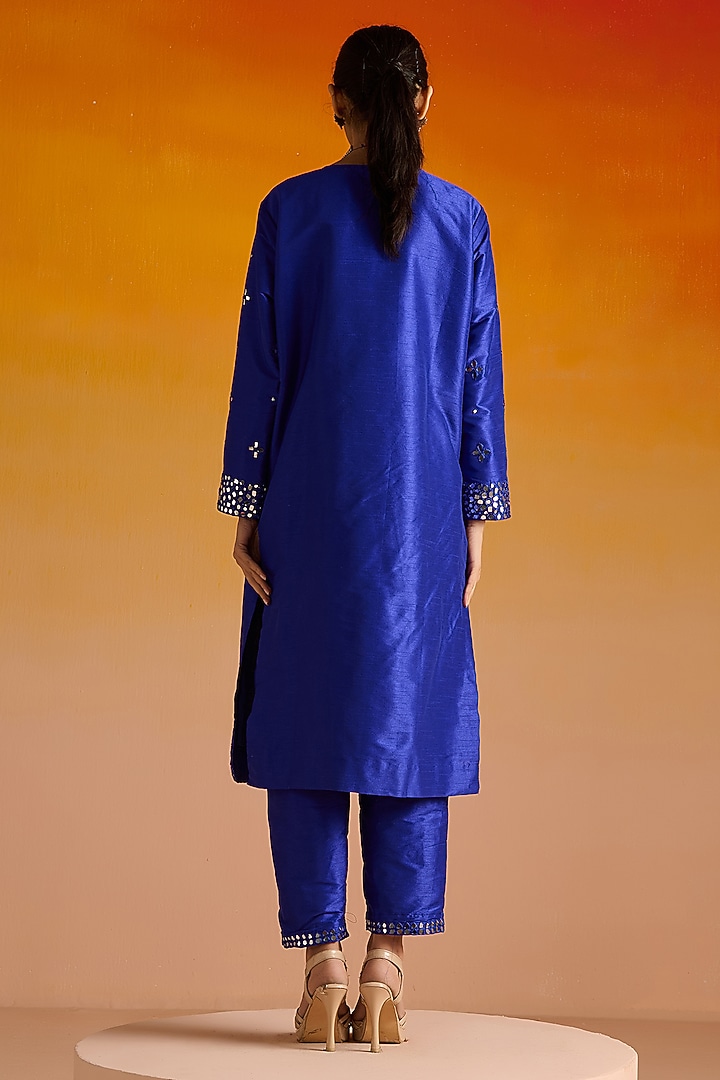 Electric Blue Raw Silk Mirror Hand Embroidered Kurta Set by OHH CROW INDIA at Pernia's Pop Up Shop
