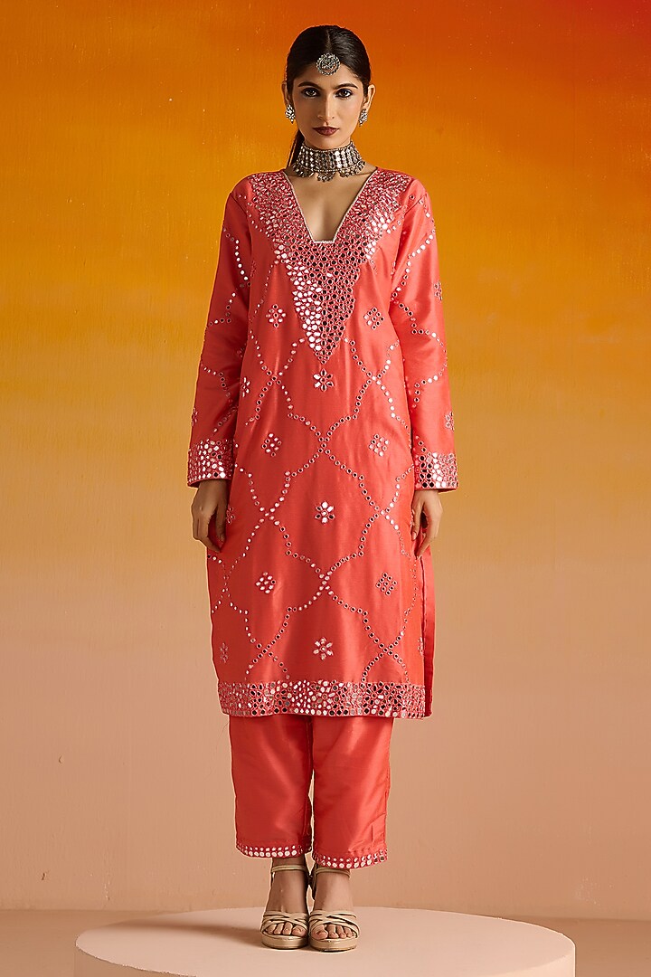 Pink Raw Silk Mirror Hand Embroidered Kurta Set by OHH CROW INDIA at Pernia's Pop Up Shop