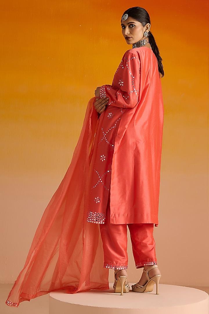 Pink Raw Silk Mirror Hand Embroidered Kurta Set by OHH CROW INDIA at Pernia's Pop Up Shop