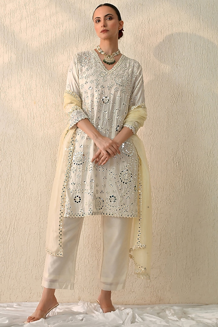 Powder Cream Chanderi Silk Mirror Hand Embroidered Kurta Set by OHH CROW INDIA at Pernia's Pop Up Shop