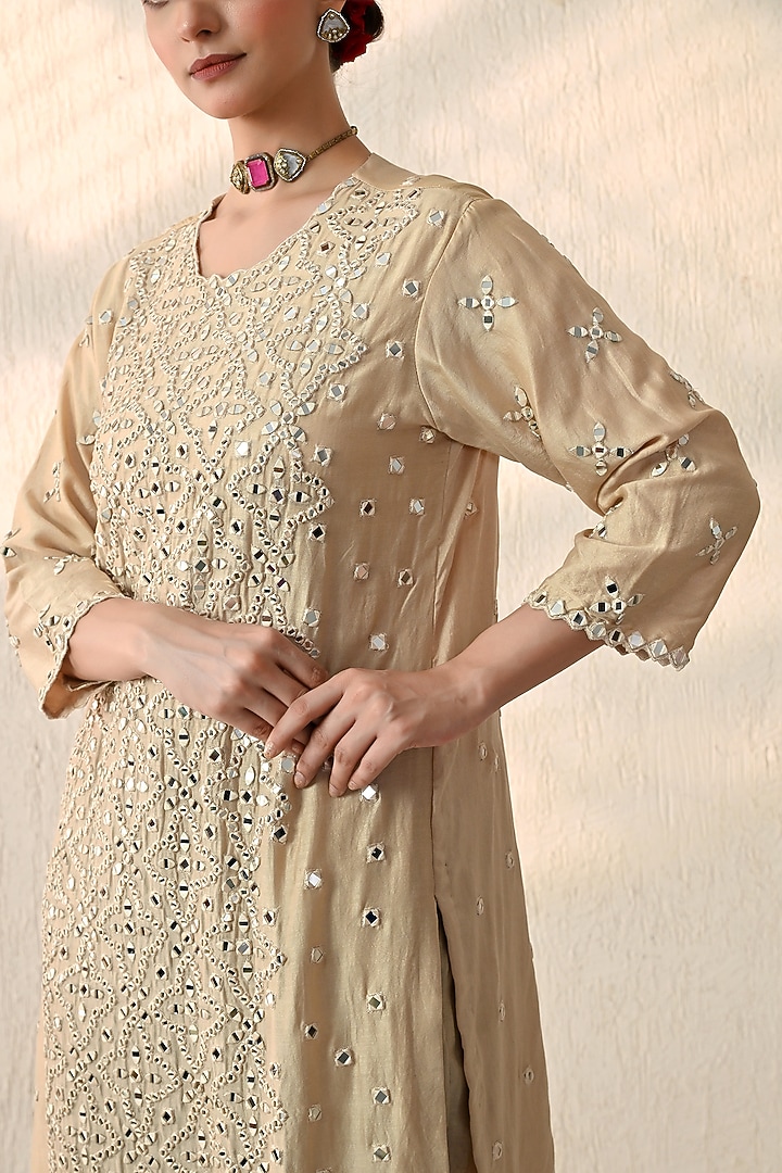 Vanilla Ice Chanderi Silk Mirror Hand Embroidered Kurta Set by OHH CROW INDIA at Pernia's Pop Up Shop
