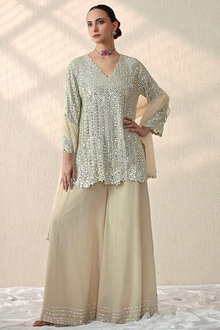 Vanilla Ice Chanderi Silk Mirror Hand Embroidered Kurta Set by OHH CROW INDIA at Pernia's Pop Up Shop