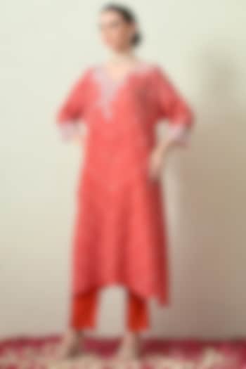 Orange Pure Gajji Silk Bandhani Hand Embroidered Kaftan Set by OHH CROW INDIA at Pernia's Pop Up Shop