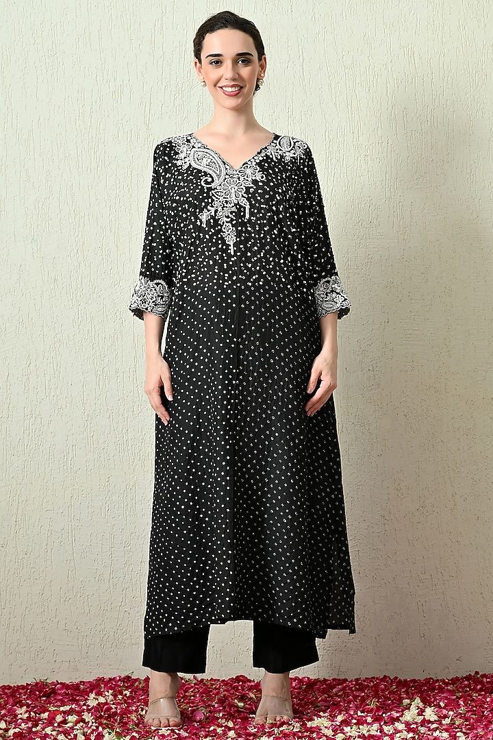 Black Pure Gajji Silk Bandhani Hand Embroidered Kaftan Set by OHH CROW INDIA at Pernia's Pop Up Shop